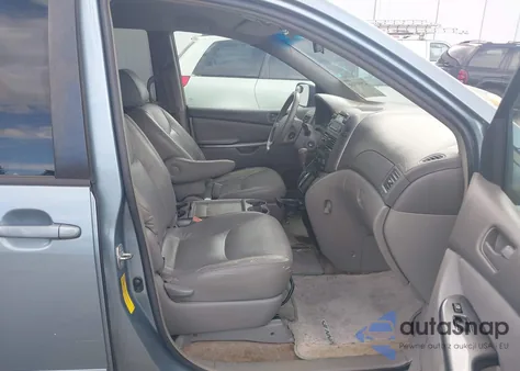 2007 Toyota Sienna Le z USA, uszkodzony, nr VIN 5TDZK23C47S032198